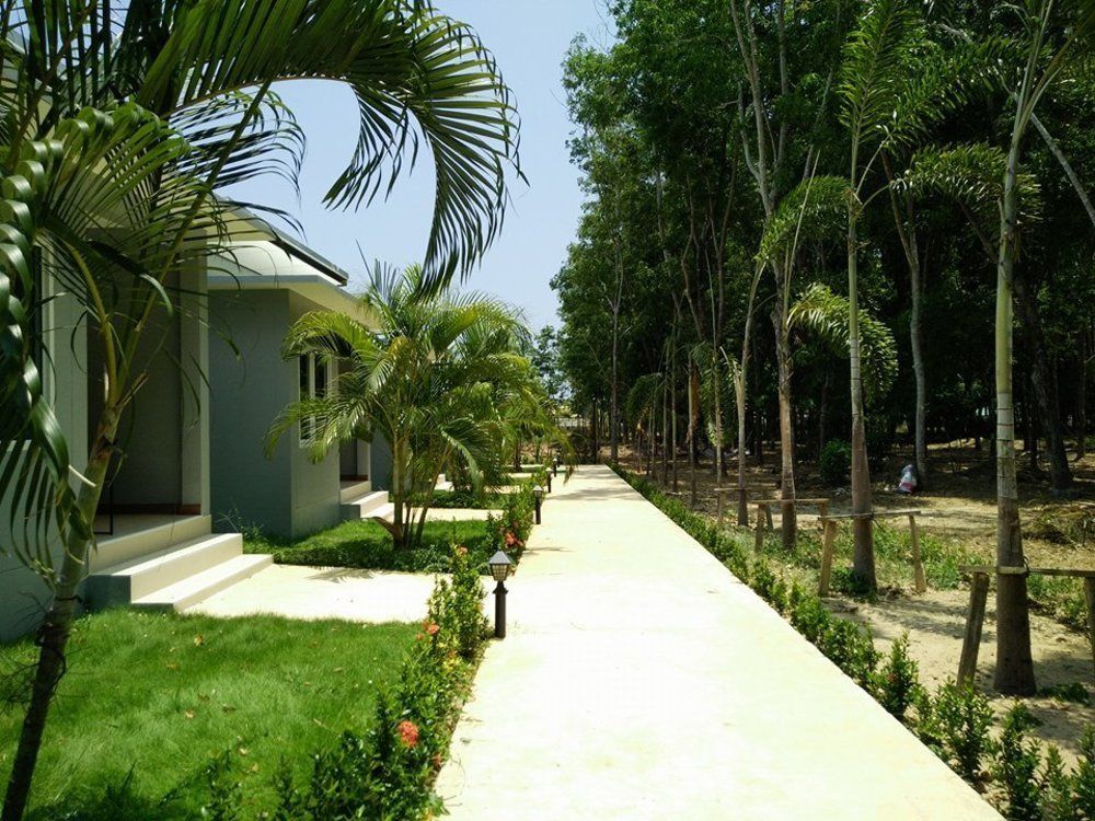 Saiyuan Garden Resort Rawai Экстерьер фото